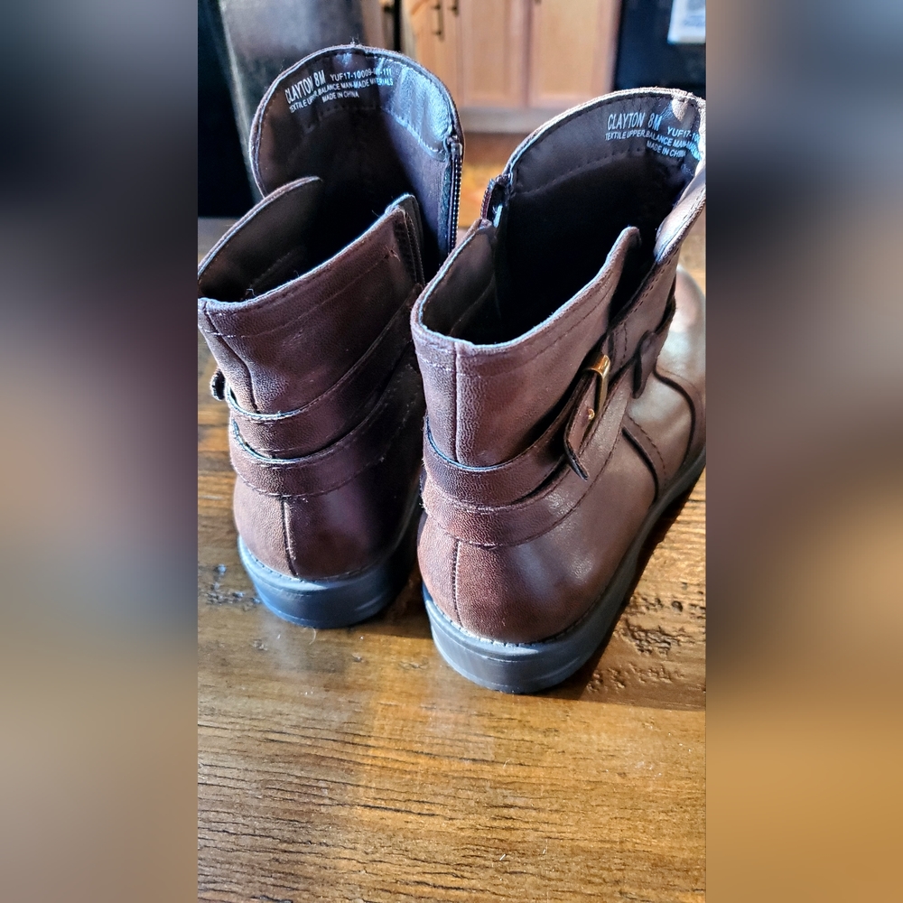 Boots - Picture 2 of 2